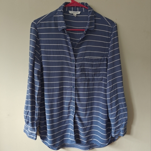 Beach Lunch Lounge Small‎ Women's Long Sleeve Blue And White Pinstripe Button Up - Picture 3 of 8